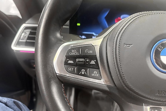 BMW i4 8 of 15