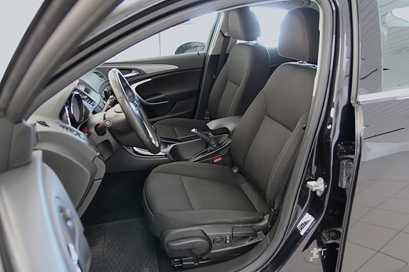 Opel Insignia 9 of 12