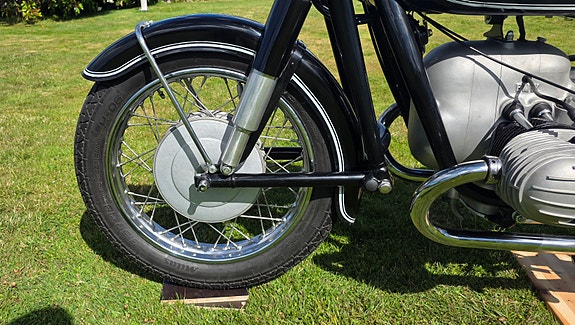 BMW R60/2 12 of 22