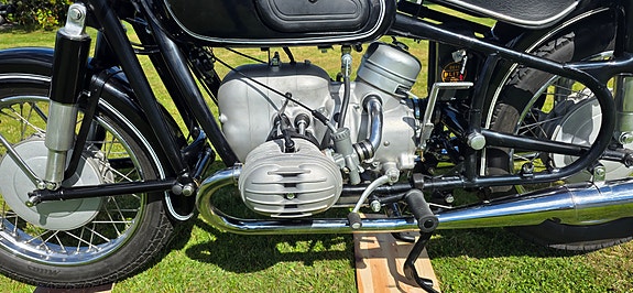 BMW R60/2 11 of 22