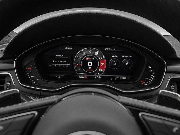 Audi RS4 14 of 14