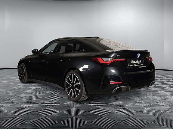 BMW i4 6 of 24