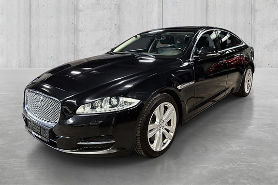 Jaguar XJ 8 of 23