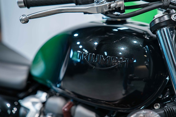 Triumph Speed Twin 900 **SERVICE // GARANTI** 16 of 16