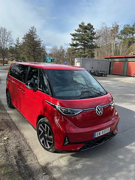 Volkswagen ID. Buzz 3 of 7