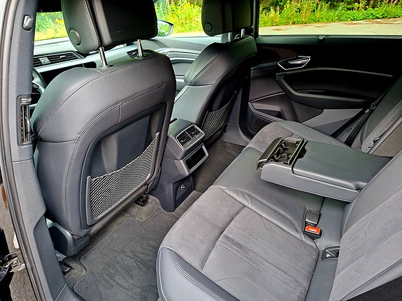 Audi e-tron 20 of 30
