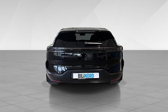 Polestar 3 6 of 27