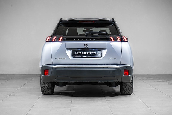Peugeot e-2008 6 of 21