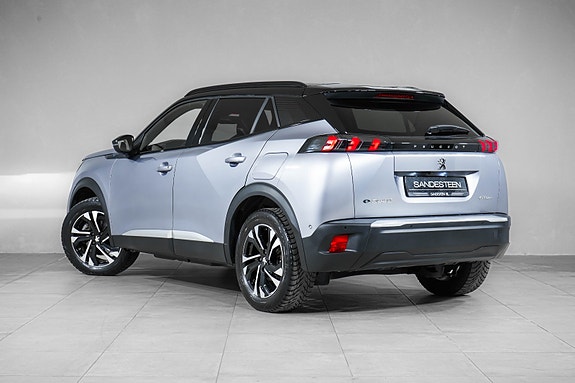 Peugeot e-2008 5 of 21