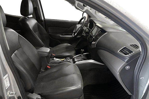 Mitsubishi L200 23 of 26
