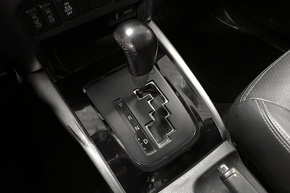Mitsubishi L200 14 of 26