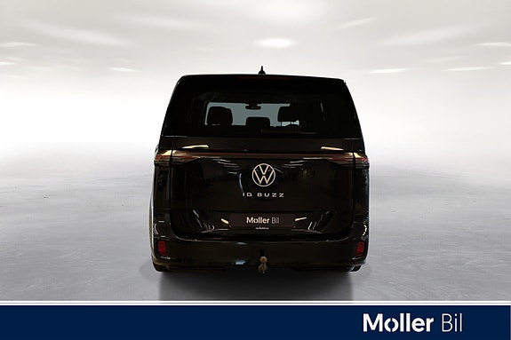Volkswagen ID. Buzz 5 of 17