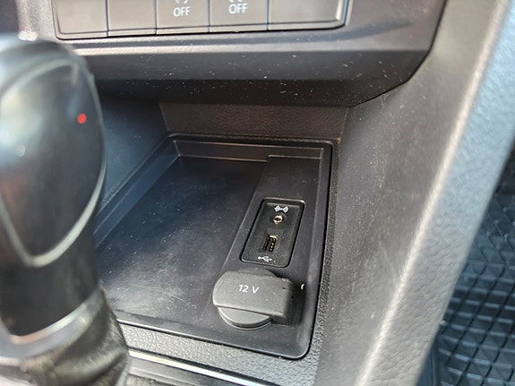 Volkswagen Caddy Maxi 25 of 30