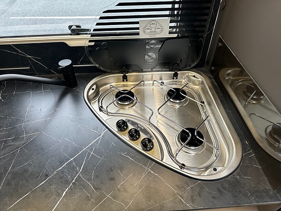 Benimar Mileo 261 ALDE / 180 HK / Automatgir / Førerkort kl B 16 of 30