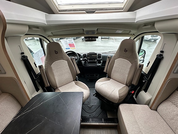 Benimar Mileo 261 ALDE / 180 HK / Automatgir / Førerkort kl B 10 of 30
