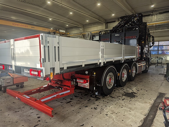 Volvo FH550- Hiab 548E-7/Jib 150-X-6- kombi plan og svingskive 23 of 30
