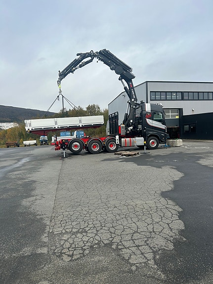Volvo FH550- Hiab 548E-7/Jib 150-X-6- kombi plan og svingskive 26 of 30