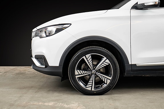 MG ZS EV 4 of 23