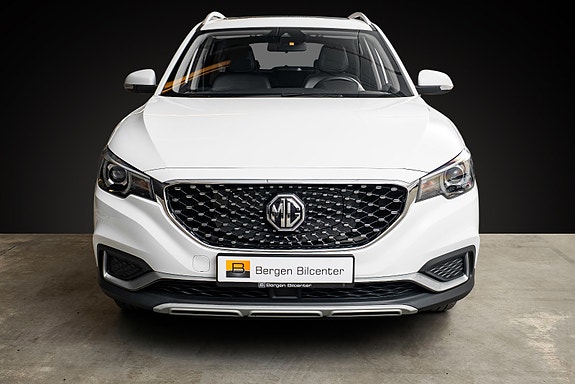 MG ZS EV 2 of 23