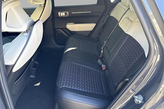 Kia EV4 6 of 14