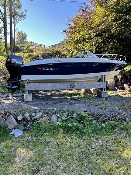 Flott og praktisk Morgan 5250 Bowrider m/ 70HK Suzuki 4-takter 12 of 17