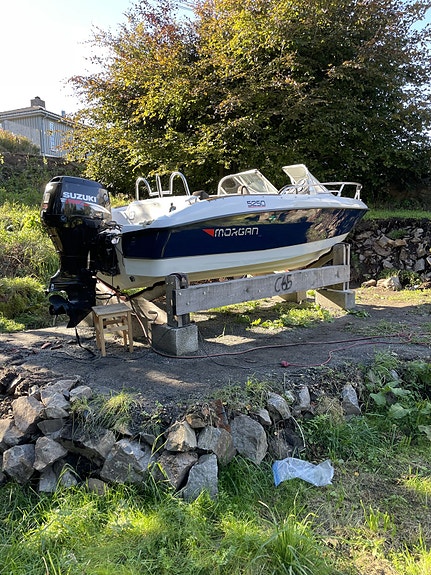 Flott og praktisk Morgan 5250 Bowrider m/ 70HK Suzuki 4-takter 11 of 17