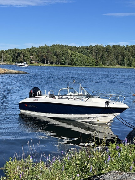 Flott og praktisk Morgan 5250 Bowrider m/ 70HK Suzuki 4-takter 6 of 17