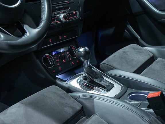 Audi Q3 9 of 16