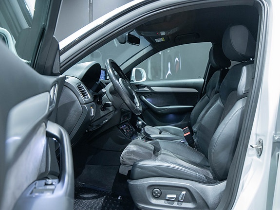 Audi Q3 6 of 16