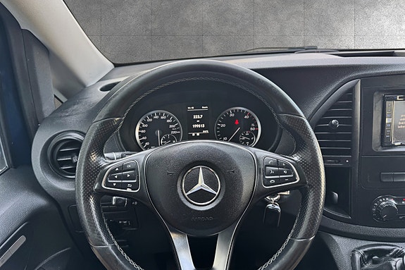 Mercedes-Benz Vito 114 11 of 25
