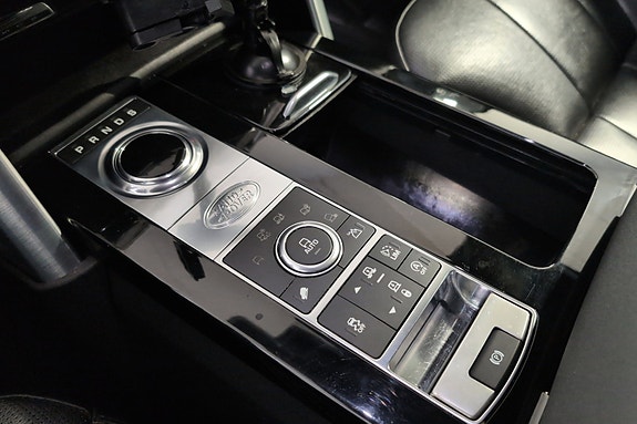 Land Rover Discovery 23 of 28