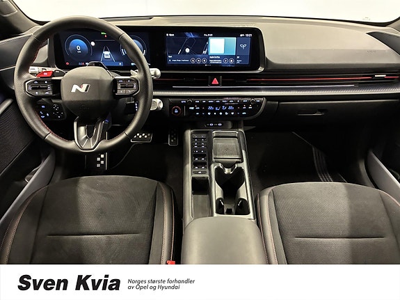 Hyundai Ioniq 6 9 of 30