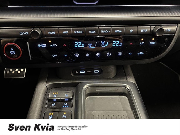 Hyundai Ioniq 6 22 of 30