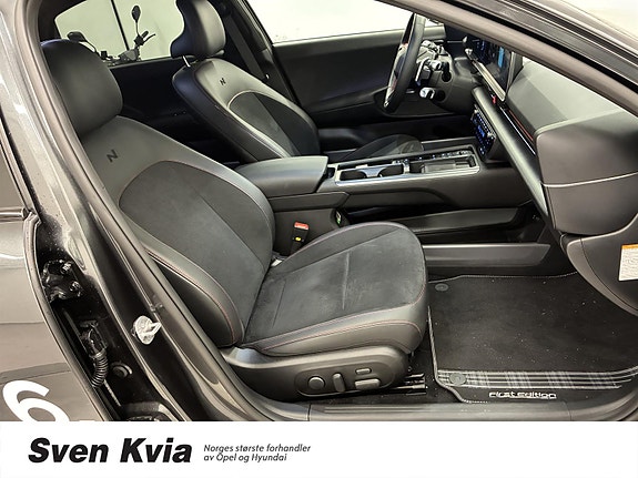 Hyundai Ioniq 6 20 of 30