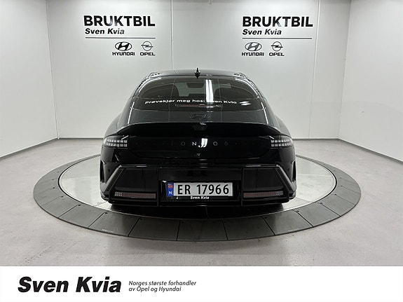 Hyundai Ioniq 6 7 of 30