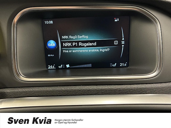Volvo V40 21 of 30