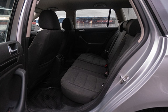 Volkswagen Golf VI 20 of 22