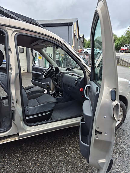 Citroen Berlingo 10 of 26