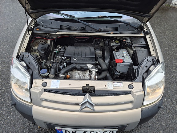 Citroen Berlingo 18 of 26