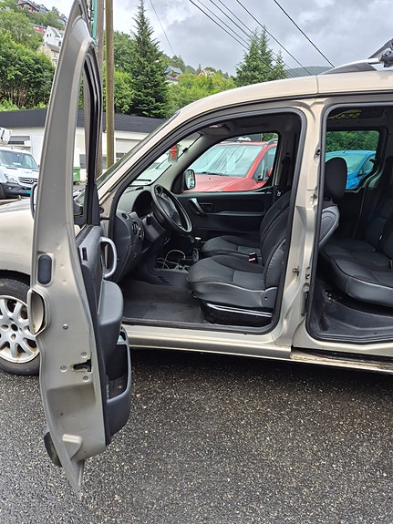 Citroen Berlingo 8 of 26