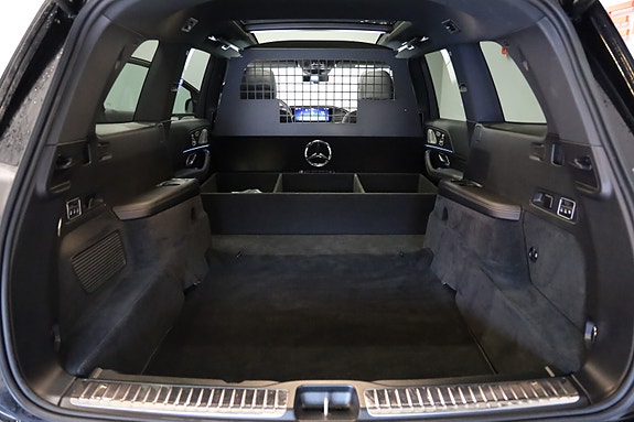 Mercedes-Benz GLS450 d 13 of 13