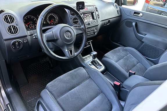Volkswagen Golf Plus 9 of 25