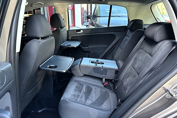 Volkswagen Golf Plus 11 of 25