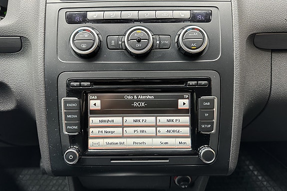 Volkswagen Touran 21 of 30
