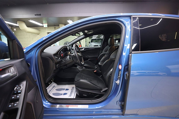 Ford Focus 27 of 30
