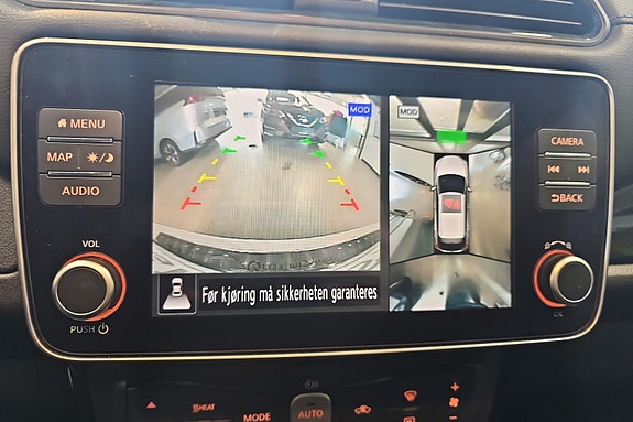 Nissan Leaf 12 of 17