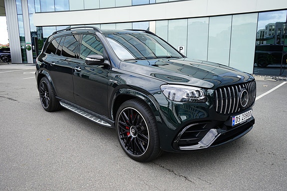 Mercedes-Benz GLS63 3 of 30