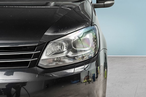 Volkswagen Touran 4 of 30