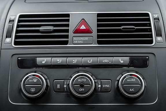 Volkswagen Touran 26 of 30