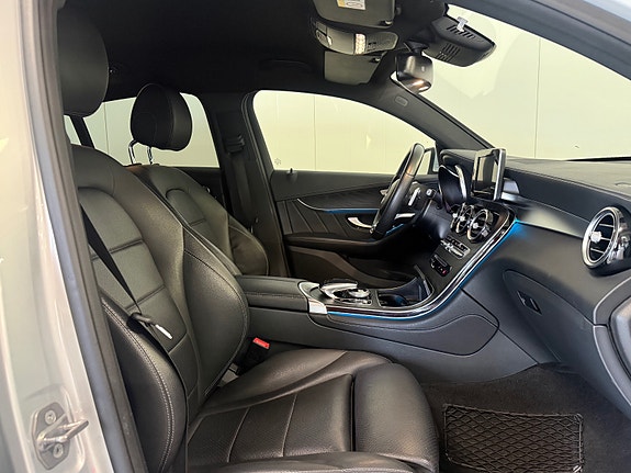 Mercedes-Benz GLC350 e 5 of 26